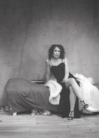 Virpi as Eva Cristina in a play "Herrojen Eeva eli Kihlaus ja Se yö", Kuopion kaupunginteatteri. (Photo: Pekka Mäkinen)