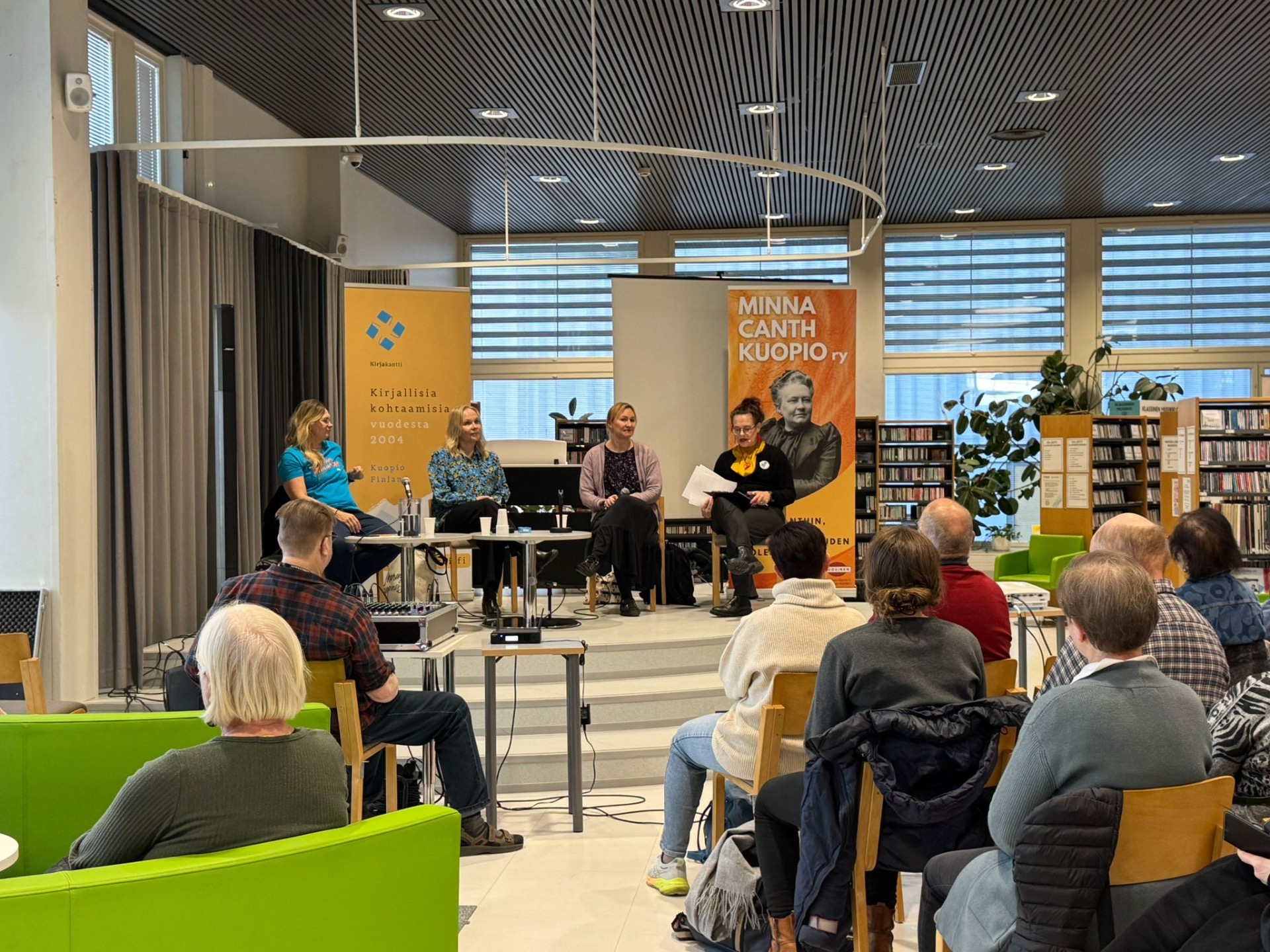 Kirjakantti - paneeli "Rakkauden ulottuvuudet" pääkirjastossa 15.11.2026 Kirsi Liimataisen, Tiina Raevaaran ja Elisa Aaltolan kanssa